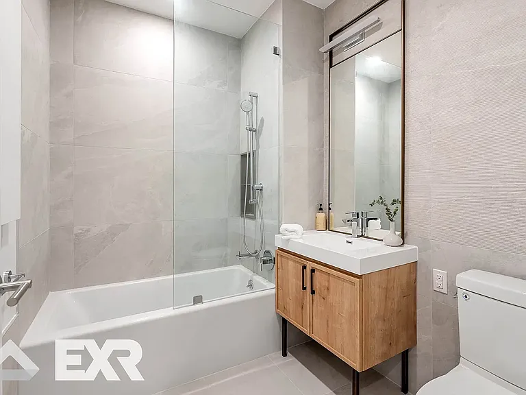 69 Adams St #18J — Photo 7