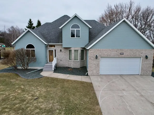 1543 14th Ave N, Wahpeton, ND 58075