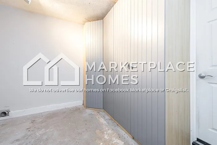 2733 Saint Charles Ln NW — Photo 22