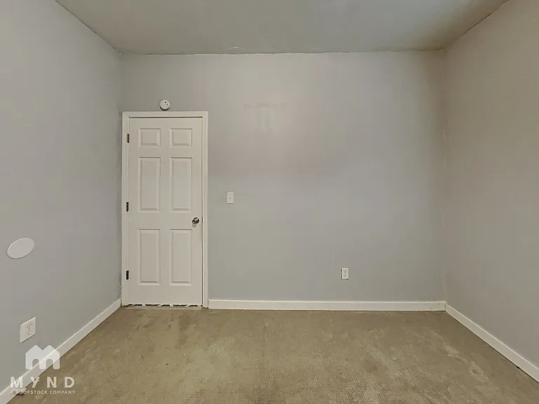 205 Ivy Ct — Photo 25