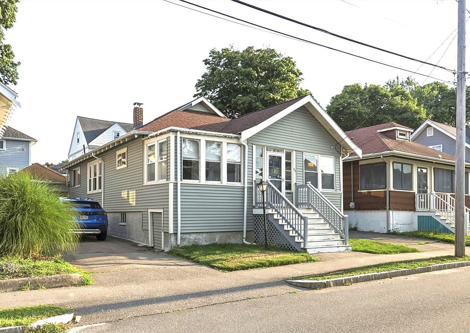 1st image of 87 Edwin St
