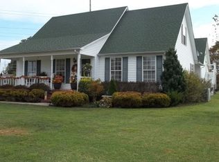 105 Lilly Pond Ln, Martin, TN 38237