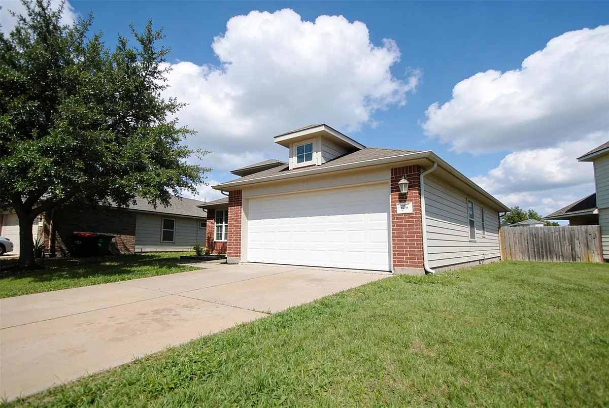 Building Photo - 5910 Sugar Field Ln