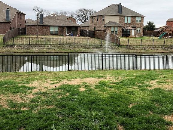 2nd image of 951 Westmoreland Dr