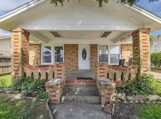 2504 Oakcliff St, Houston, TX 77023
