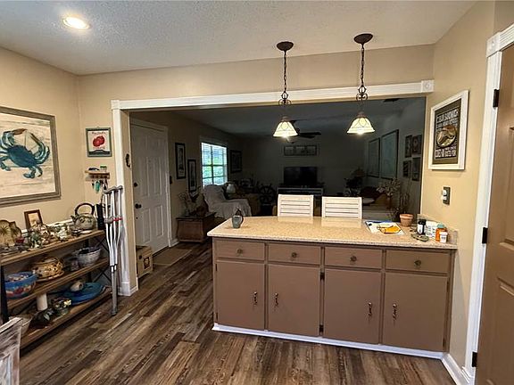 5th image of 12325 HICKS ROAD