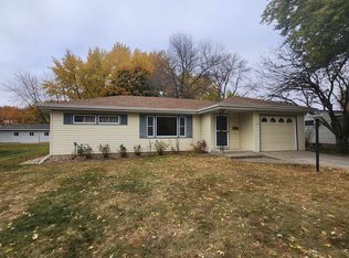 2129 Harmony Ave, Albert Lea, MN 56007