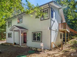 246 Point Caution Dr, Friday Harbor, WA 98250