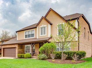 112 Buckingham Ct, Elk Grove Village, IL 60007