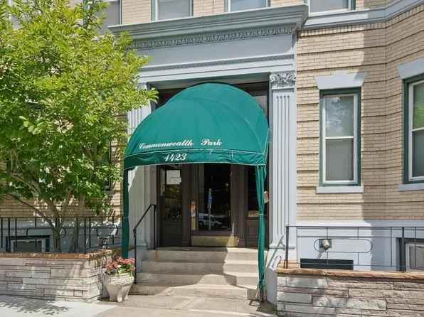 1423 Commonwealth Ave APT 503, Brighton, MA 02135