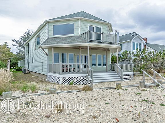 2nd image of 220 Asharoken Ave