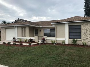 1301 Jambalana Dr, Holiday, FL 34691