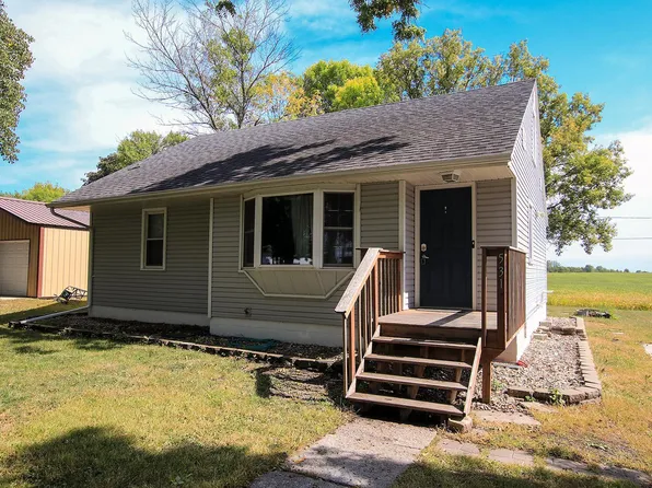 531 Mars St S, Cosmos, MN 56228