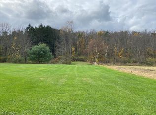 Pleasant Valley Rd NE, New Philadelphia, OH 44663