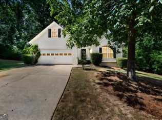 90 McIntosh Estates Ct, Sharpsburg, GA 30277