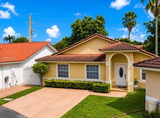 Chestnut Woods, Miami, FL 33173