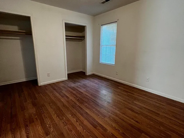 3720 Prices Ln — Photo 5