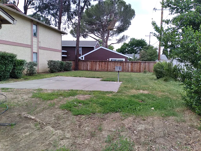 818 E Tabor Ave — Photo 27