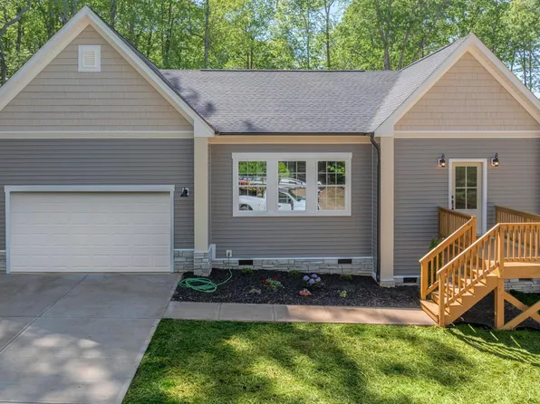 171 Nashua Dr, Louisburg, NC 27549