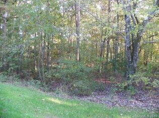 411 Pearl Bay Dr, New London, NC 28127