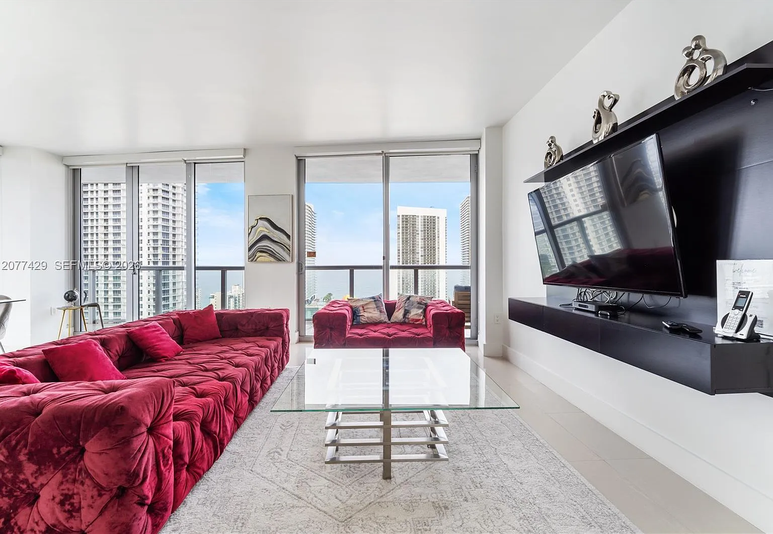 Beachwalk Condominium — Photo 2