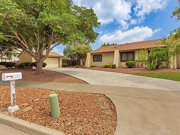 2nd image of 10656 Janway Dr