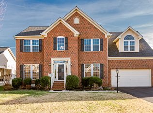 13325 Castlewellan Dr, Chester, VA 23836