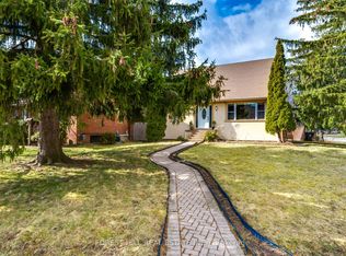 12 Glen Agar Dr, Toronto, ON M9B 5L3