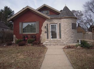 410 N Rockford Ave, Rockford, IL 61107