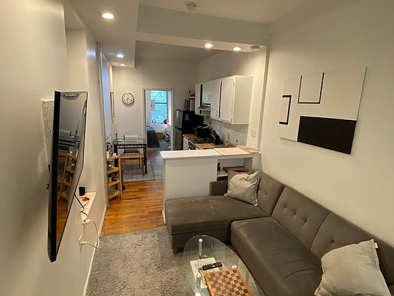 4th image of 58 E 1st St #3A1