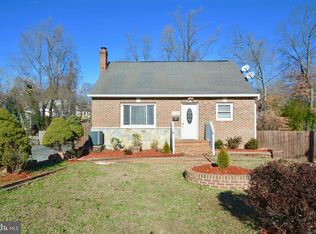 1646 Hylton Ave, Woodbridge, VA 22191