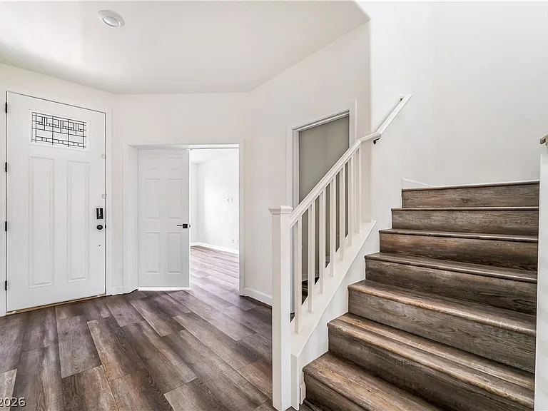 7547 Mojave Wind Ave — Photo 3