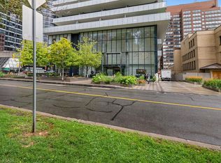 1 Thousand Bay, Toronto, ON M5S 0C5