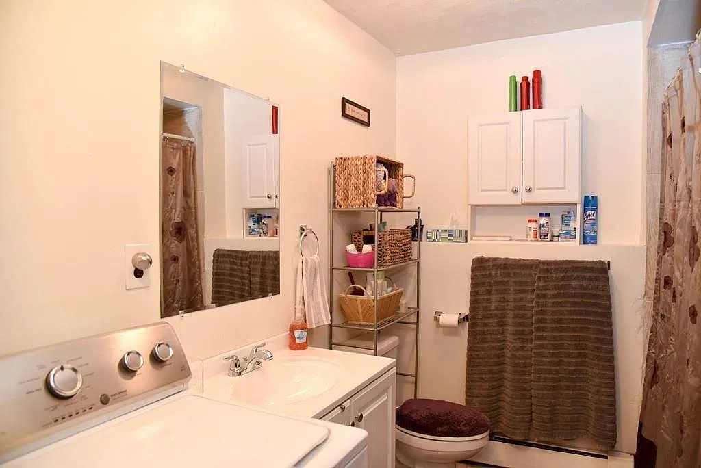 2 bed, $2,575 — Photo 3