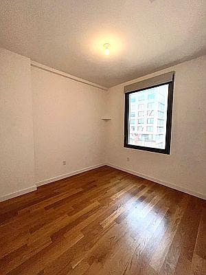 4th image of 54 Noll St APT 464