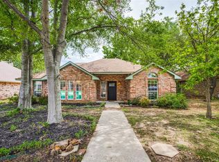212 Willow Stone St, Denton, TX 76207