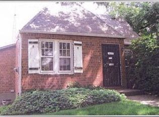 13147 230th St, Springfield Gardens, NY 11413