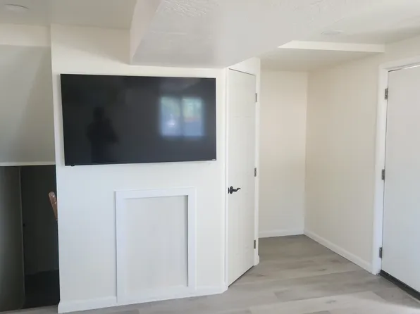 10133 S 440 E, Sandy, UT 84070
