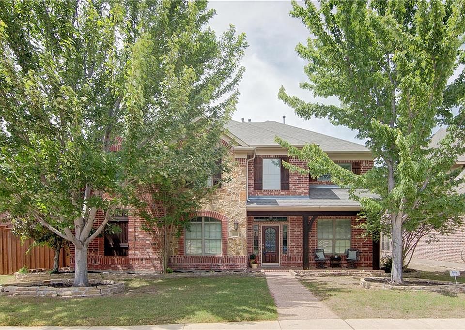 1st image of 10194 Bowling Green Dr