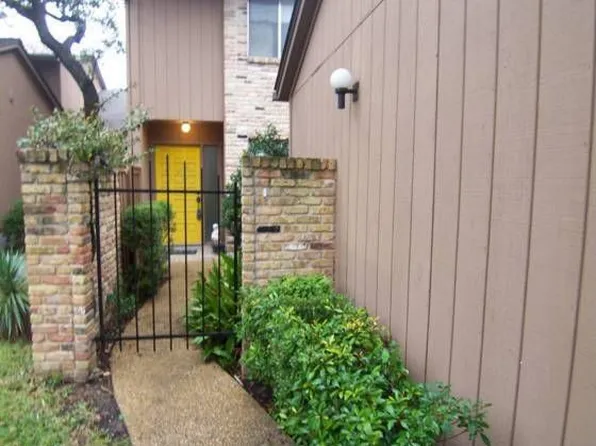 8346 Summerwood Dr, Austin, TX 78759