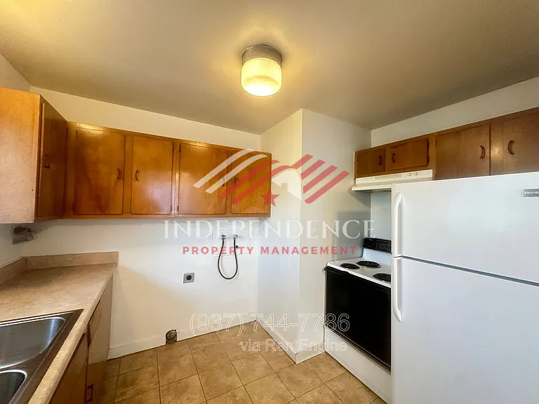 807 E Trotwood Blvd — Photo 8