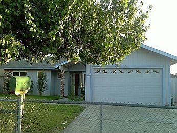 1st image of 601 E Cottonwood St