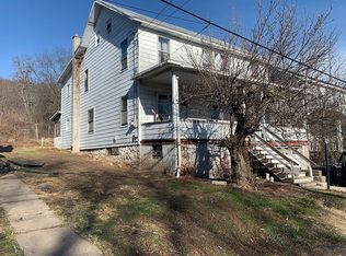 44 Crest St, Barnesville, PA 18214