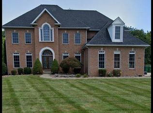 174 Berringer Dr, O'Fallon, IL 62269