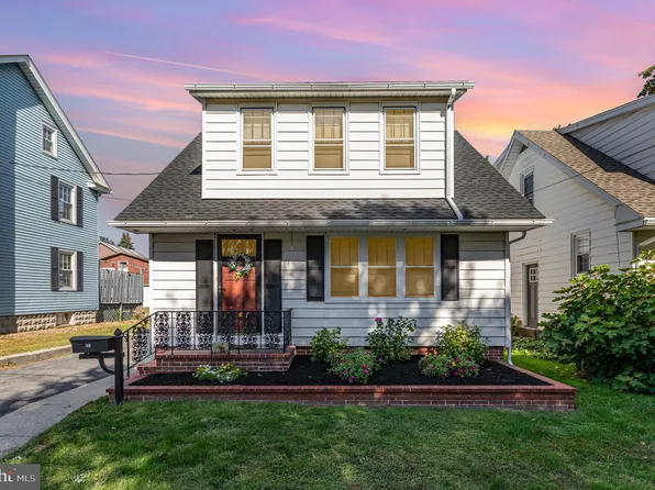 10 S Broad St, Myerstown, PA 17067