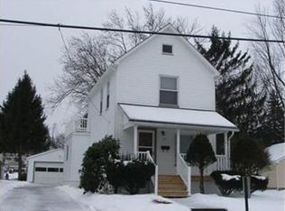 345 School St, Hubbard, OH 44425