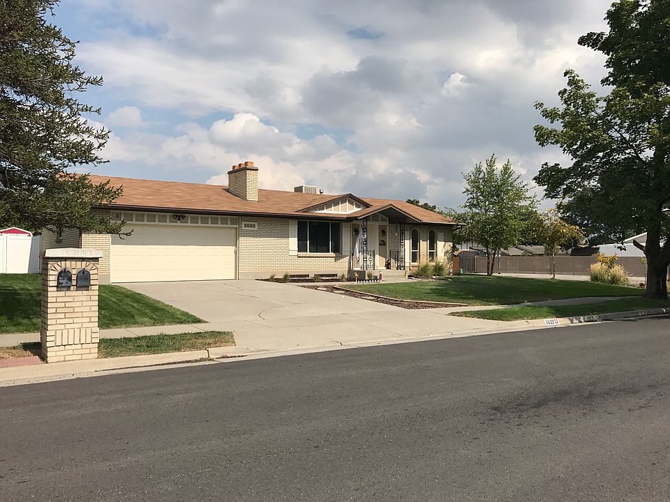 1st image of 2632 W Sharron Dr