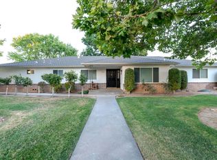 7918 N Highland Ave, Clovis, CA 93619