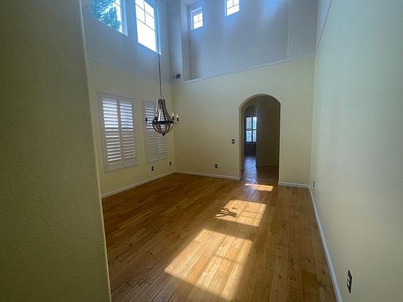 2nd image of 3807 Cetus Dr