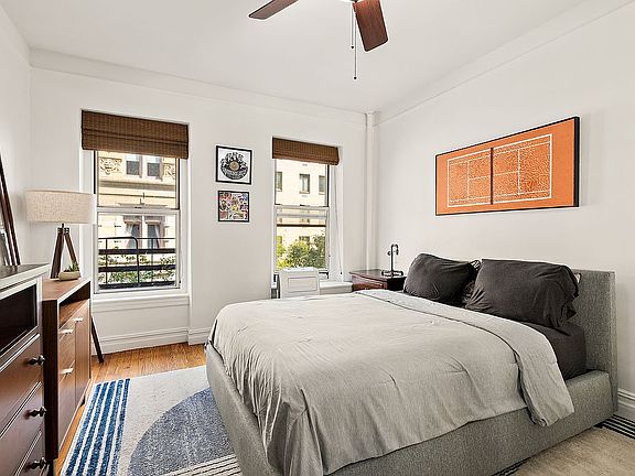 2nd image of 326 E 73rd St APT 4B